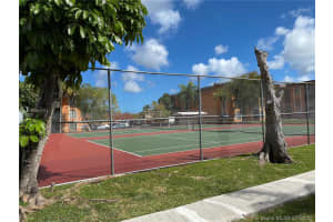 9477 SW 76th St APT O6, Miami, FL 33173, Sold 09/15/20