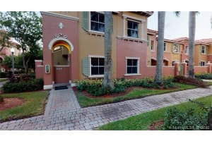 10669 SW 8th St, Pembroke Pines, FL 33025, Sold 11/13/20