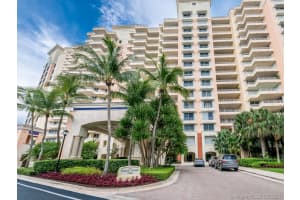 791 Crandon Blvd, Key Biscayne, FL 33149, Sold 04/15/21