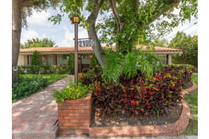 21000 NE 24th Ct, Miami, FL 33180, Sold 01/26/21