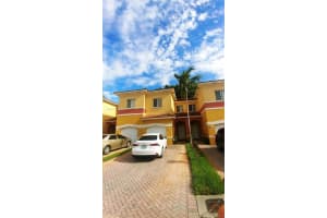 3652 NW 29th Ct, Lauderdale Lakes, FL 33311, Sold 12/18/20