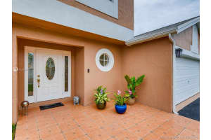 14613 SW 95th Ln, Miami, FL 33186, Sold 10/23/20