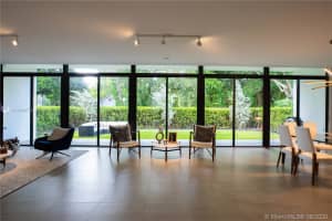 8671 Arboretum Ln, Miami, FL 33138, Sold 09/17/20