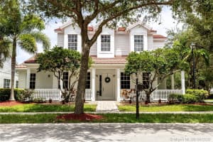 4720 Lakeside Cir W, Davie, FL 33314, Sold 09/14/20