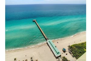 16699 Collins Ave, Sunny Isles Beach, FL 33160, Sold 04/21/21