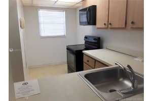 9460 Tangerine Pl, Davie, FL 33324, Sold 09/30/21