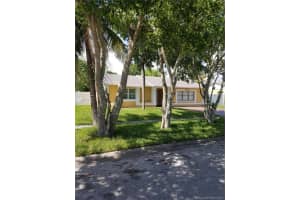 1043 Fernlea Dr, West Palm Beach, FL 33417, Sold 12/14/20