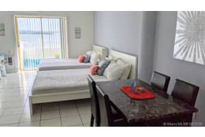 7904 West Dr, North Bay Village, FL 33141, Sold 02/09/21