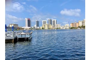 430 Golden Isles Dr # 103, Hallandale Beach, FL 33009, Sold 12/21/20