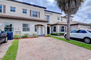 15364 SW 91st St, Miami, FL 33196, Sold 09/10/20