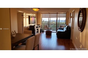 3301 N Country Club Dr, Miami, FL 33180, Sold 11/24/20