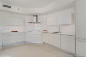 19111 Collins Ave, Sunny Isles Beach, FL 33160, Sold 05/21/21