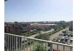 8145 NW 7th St, Miami, FL 33126, Sold 09/15/20