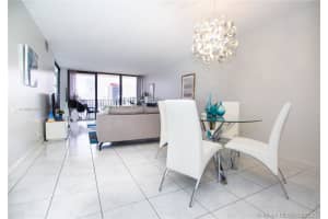 400 Leslie Dr, Hallandale Beach, FL 33009, Sold 09/11/20