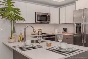321 NE 26th St, Miami, FL 33137, Sold 09/25/20