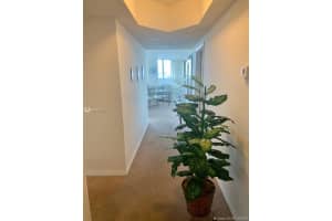 6422 Collins Ave, Miami Beach, FL 33141, Sold 12/18/20