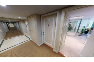 2655 Collins Ave #1012, Miami Beach, FL 33140, Sold 11/05/20