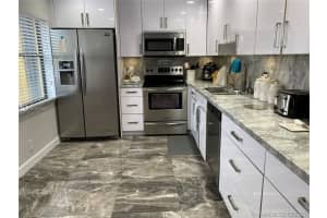 5272 Tennis Ln, Delray Beach, FL 33484, Sold 10/30/20