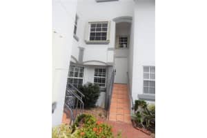 955 NW 82nd Ave, Miami, FL 33126, Sold 02/02/21