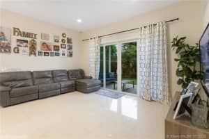 5231 SW 149th Ave, Miramar, FL 33027, Sold 09/28/20