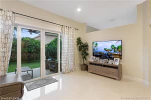 5231 SW 149th Ave, Miramar, FL 33027, Sold 09/28/20