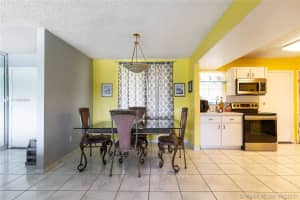 9110 Fontainebleau Blvd, Miami, FL 33172, Sold 11/20/20