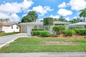 1737 SW 4th St, Fort Lauderdale, FL 33312, Sold 01/14/21