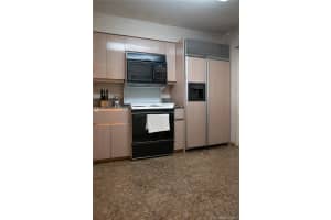 5757 Collins Ave # 305, Miami Beach, FL 33140, Sold 05/19/21