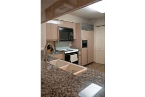 5757 Collins Ave # 305, Miami Beach, FL 33140, Sold 05/19/21