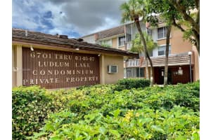 6701 NW 169th St b302, Hialeah, FL 33015, Sold 10/22/20