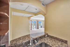 400 Kings Point Dr, Sunny Isles Beach, FL 33160, Sold 03/25/21