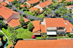 21170 Mainsail Cir APT C14, Aventura, FL 33180, Sold 10/09/20
