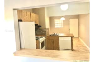 15670 SW 77th Terrace A16, Miami, FL 33193, Sold 09/30/20
