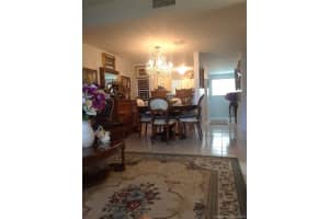 2500 NW 28th St, Miami, FL 33142, Sold 10/21/20