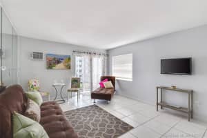 1441 Lincoln Rd, Miami Beach, FL 33139, Sold 08/27/20
