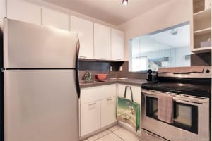1441 Lincoln Rd, Miami Beach, FL 33139, Sold 08/27/20