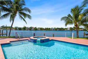 1560 Daytonia Rd, Miami Beach, FL 33141, Sold 01/29/21