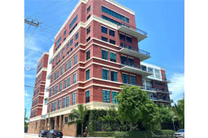1749 NE Miami Ct, Miami, FL 33132, Sold 09/08/20