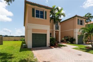 14321 NW 83rd Ave, Miami Lakes, FL 33016, Sold 09/23/20