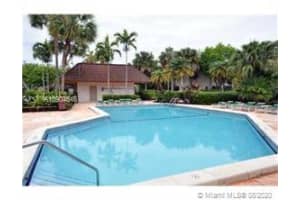 9352 SW 77th Ave APT H2, Miami, FL 33156, Sold 09/09/20