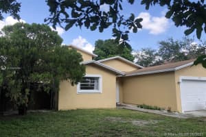 2612 N 24th Ave, Hollywood, FL 33020, Sold 08/26/21