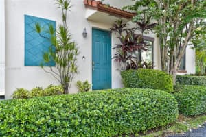 3242 SW 16th Terrace, Fort Lauderdale, FL 33315, Sold 09/09/20