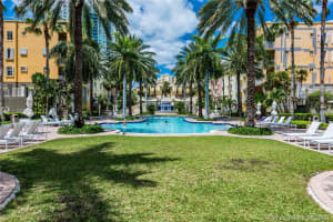 100 Meridian Ave, Miami Beach, FL 33139, Sold 03/04/21