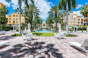 100 Meridian Ave, Miami Beach, FL 33139, Sold 03/04/21