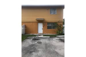 37 NE 12th Ave, Homestead, FL 33030, Sold 10/05/20