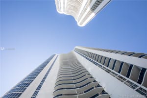 15811 Collins Ave, Sunny Isles Beach, FL 33160, Sold 01/29/21