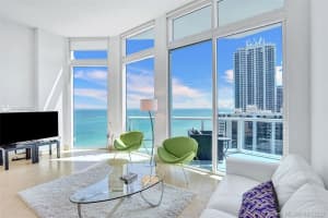 6515 Collins Ave, Miami, FL 33141, Sold 11/12/20
