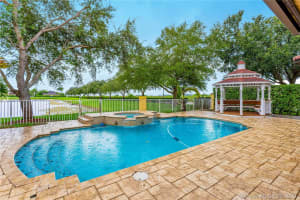 16676 SW 61st Way, Miami, FL 33193, Sold 10/09/20