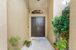 16676 SW 61st Way, Miami, FL 33193, Sold 10/09/20