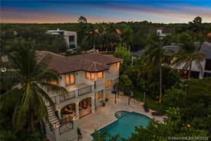 131 Paloma Dr, Coral Gables, FL 33143, Sold 03/23/21